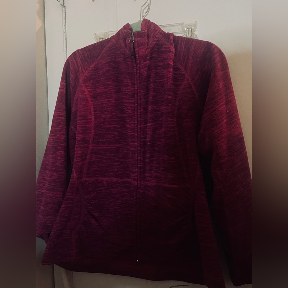 Fuchsia, classic Northface jacket